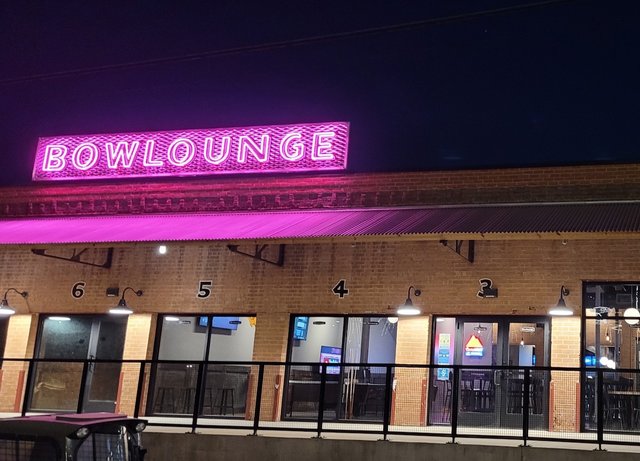 Bowlounge